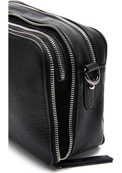 Kadın Siyah Uzun Askılı Çapraz Çanta 25WBD246118