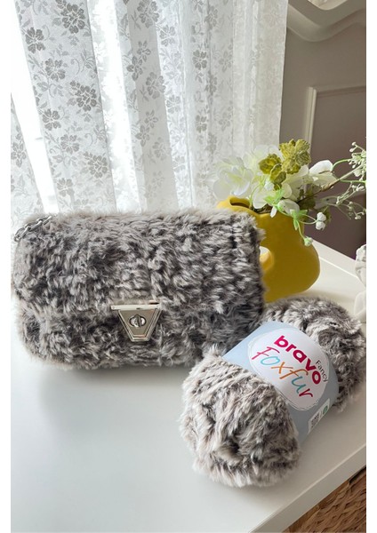 Kanvas Çanta Kışlık Örgü Kiti 45X21CM - Kürk Iplik Plastik Kanvas Çanta Seti