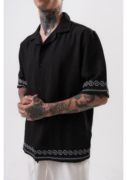 Erkek Nakış Detaylı Oversize Gömlek Siyah fırsatları