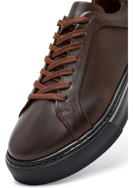 Erkek Kahverengi Bağcıklı Kalın Tabanlı Deri Sneaker 25WFD685218