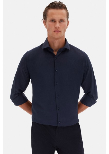 Slim Fit Lacivert Italyan Yaka Armürlü Uzun Kollu Kolay Ütülenebilir Nefes Alan Dört Mevsim Gömlek 2HF02ORT3185 fırsatları