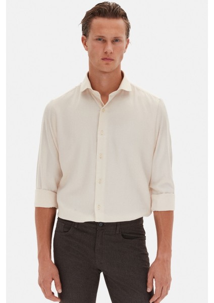 Slim Fit Bej Italyan Yaka Armürlü Uzun Kollu Kolay Ütülenebilir Nefes Alan Dört Mevsim Gömlek 2HF02ORT3185 fiyatları