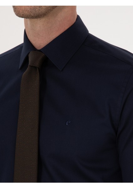 Erkek Lacivert Slim Fit %100 Pamuk Klasik Gömlek 50318179-VR033