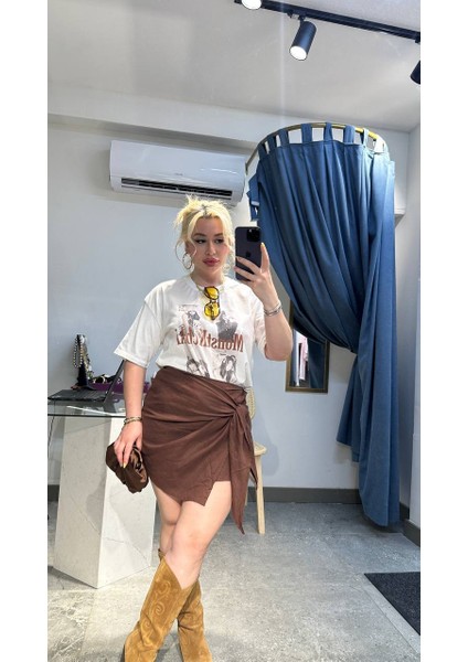 Kahverengi Yazılı Tişört fiyatları