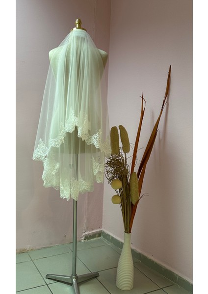 Kısa Kırık Beyaz Duvak modelleri