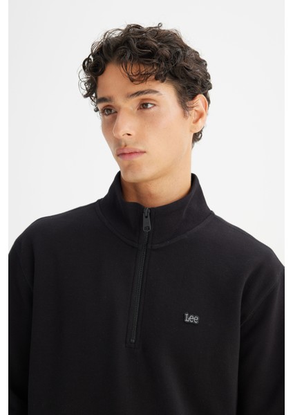 Regular Fit Normal Kesim Kapüşonlu Fermuar Detaylı Siyah Sweatshirt fırsatları