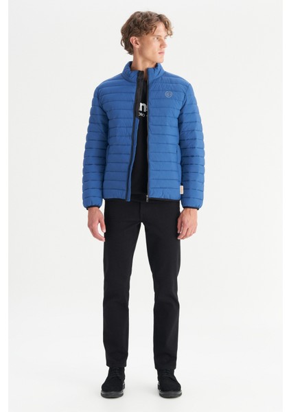 Regular Fit Normal Kesim Dik Yaka Cepli Şişme Mont fiyatları