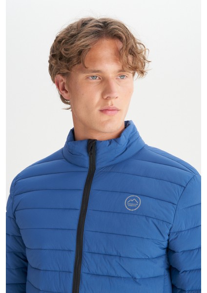 Regular Fit Normal Kesim Dik Yaka Cepli Şişme Mont indirimleri