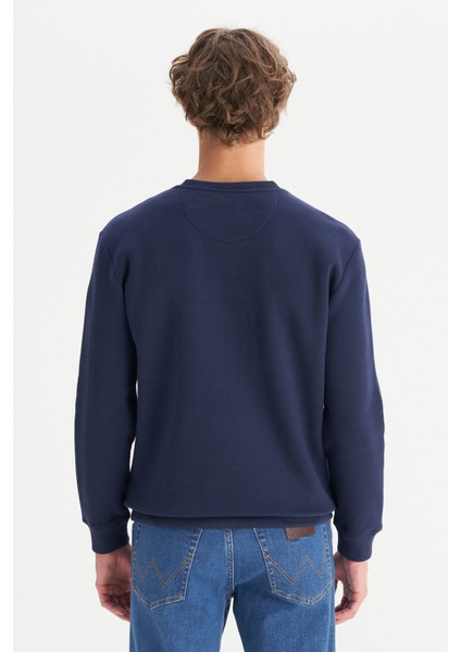 Regular Fit Normal Kesim Bisiklet Yaka Içi Polarlı Lacivert Sweatshirt indirimleri