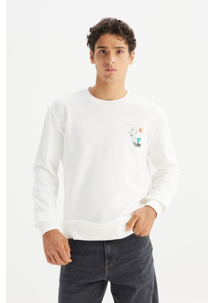 Regular Fit Normal Kesim Bisiklet Yaka Baskılı Kırık Beyaz Sweatshirt