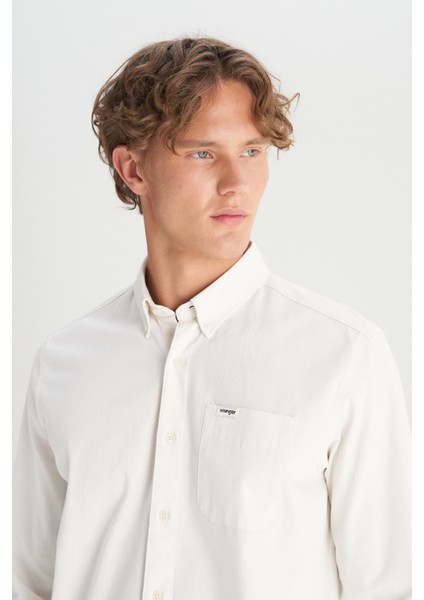 %100 Pamuk Regular Fit Normal Kesim Cep Detaylı Bej Gömlek fırsatları