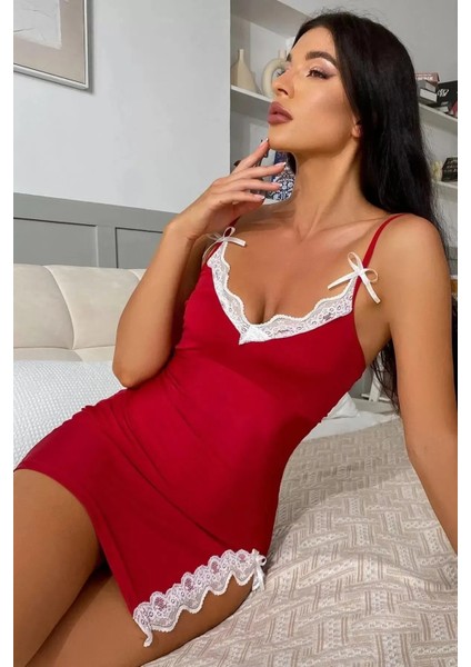 Kadın Kırmızı Yırtmaçlı Beyaz Dantelli Fiyonklu Gecelik