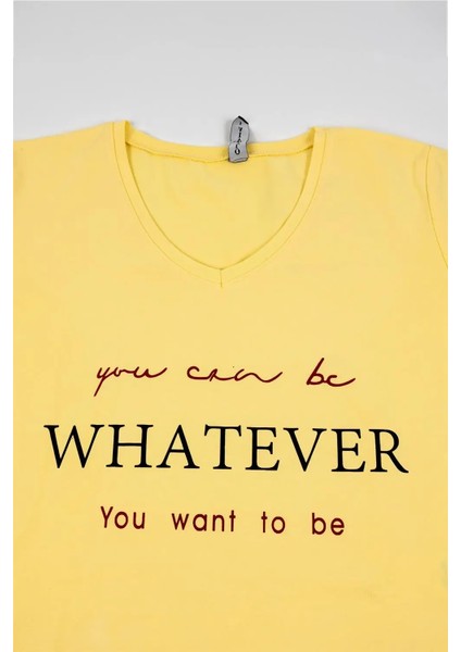 Kadın Sarı Yazılı V Yaka Tişört