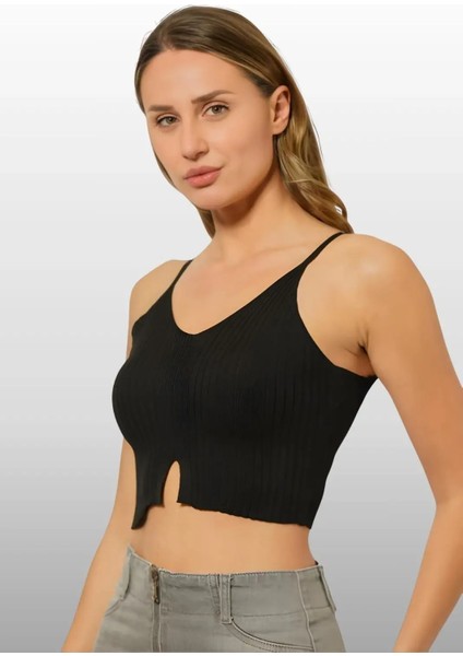 Kadın Siyah Askılı Cut Out Fitted Slim Crop fiyatları