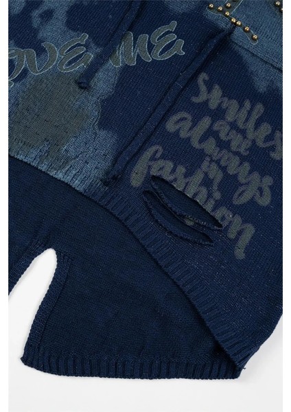 Kadın Lacivert Arkası Uzun Bel Ipli Boncuk Işlemeli Kazak