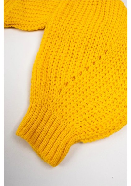 Kadın Sarı Boğazlı Kazak