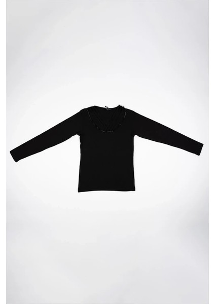 Kadın Siyah Şeritli V Yaka Uzun Kollu Bluz indirimleri