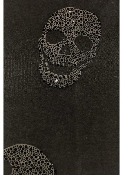 Kadın Siyah Kuru Kafalı Uzun Kollu Sweatshirt