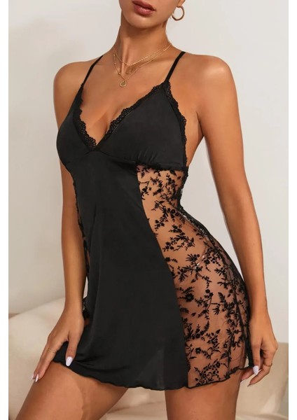 Kadın Siyah Renk Çapraz Sırt Dekolteli Transparan Dantelli Gecelik