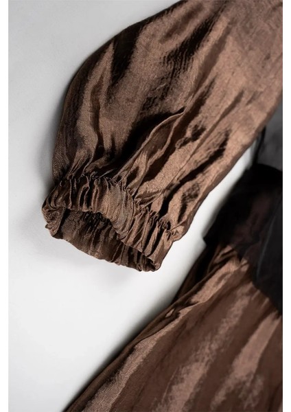 Kadın Kahverengi Uzun Parlak Şifon Fermuarlı Tunik