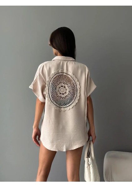 Kadın Keten Oversize Bej Sırt Dantel Detay Kısa Kollu Gömlek indirimleri