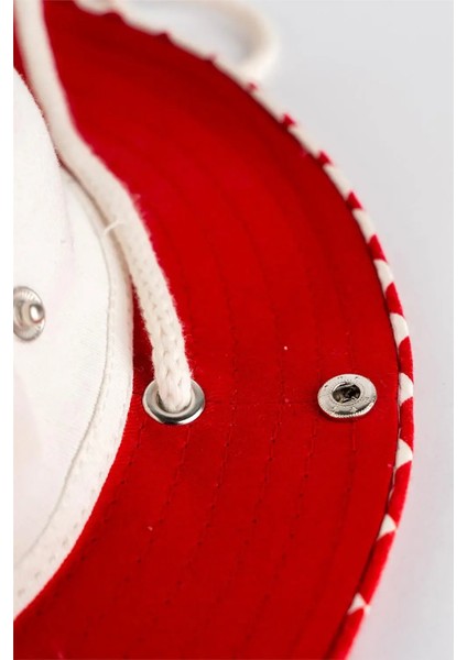 Erkek Çocuk Kırmızı Beyaz İp Detaylı Şapka