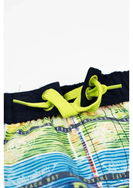 Erkek Çocuk Lacivert Renkli Baskı Detaylı Şort Mayo