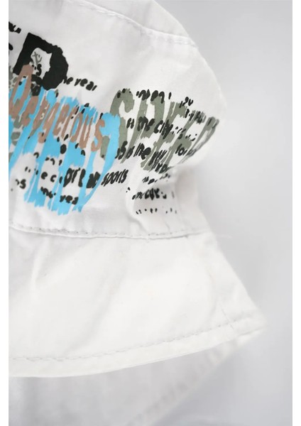 Yarış Araba Baskılı Beyaz Föter