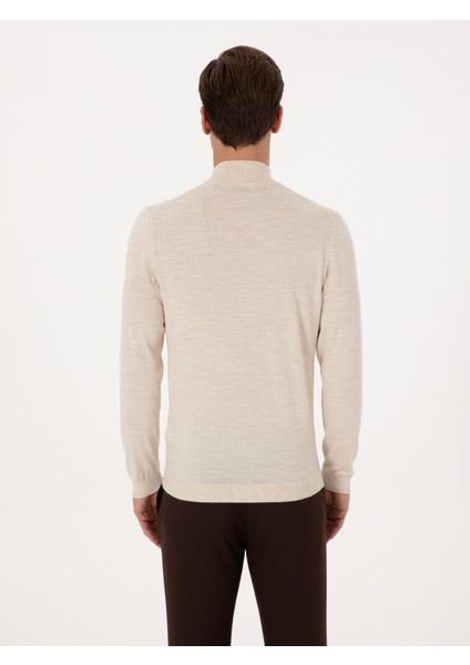 Erkek Bej Slim Fit Yün Karışımlı Yarım Balıkçı Basic Triko Kazak 50315296-VR011
