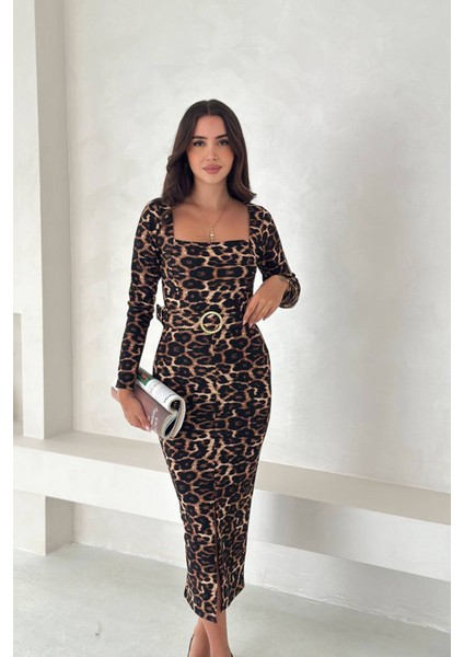 Kadın Leopar Desenli Kare Yaka Midi Yırtmaçlı Elbise NBK4319