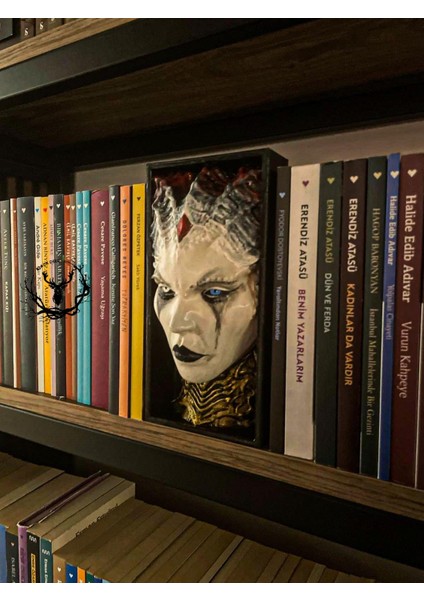 Hayatvesanat Lilith / Kitaplık Figürü / Kitap Tutucu modelleri