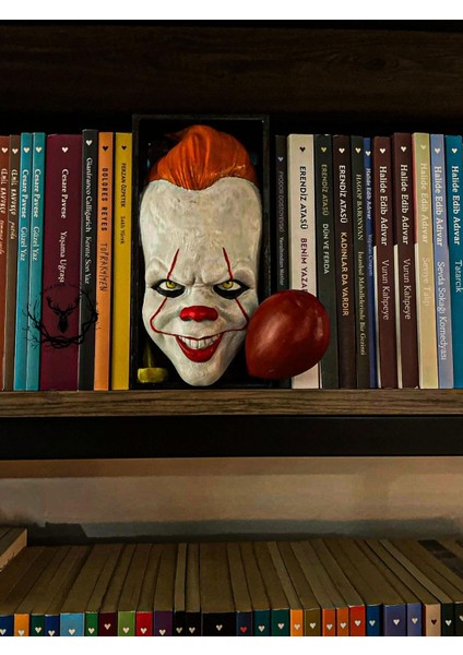 Hayatvesanat It / Pennywise / Kitaplık Figürü / Kitap Tutucu