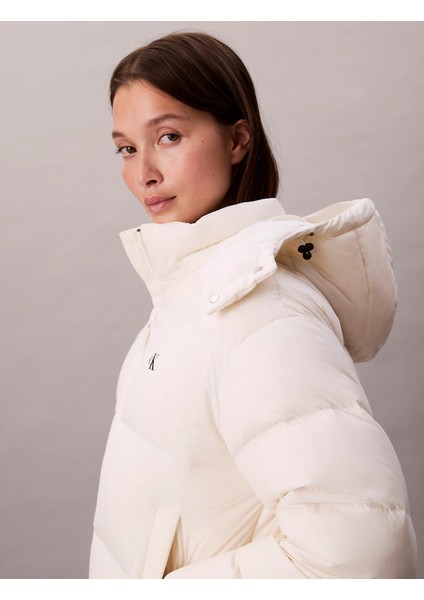 Klasik Orta Kalınlıkta Şişme Kadın Beyaz Ceket LV047D501G-VDV modelleri