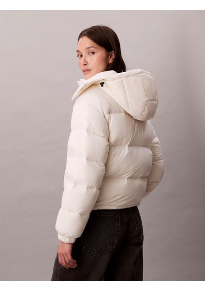 Klasik Orta Kalınlıkta Şişme Kadın Beyaz Ceket LV047D501G-VDV indirimleri