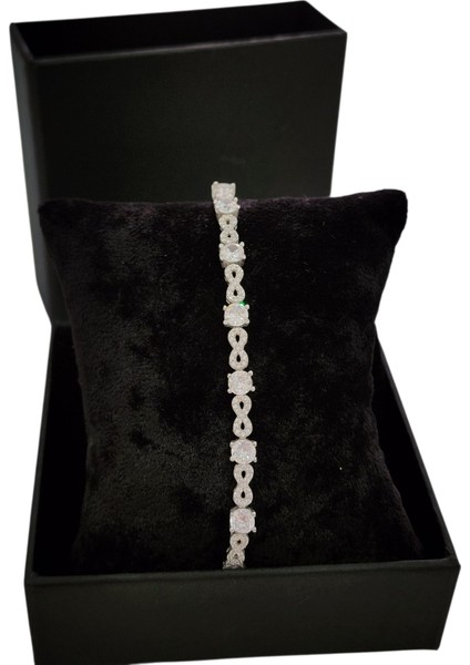 925 Ayar Gümüş Pırlanta Montür Zirkon Tek Taşlı Sonsuzluk Bileklik