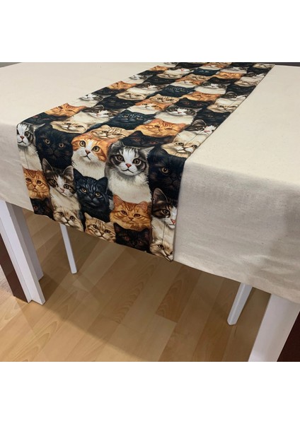 Kedi Desenli, Yüksek Kaliteli Dijital Baskılı Runner, Dayanıklı, Modern Tasarım 40X150 cm fiyatları