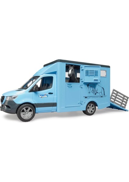 Nessiworld Mercedes Benz Sprinter At Nakil Aracı ve At fiyatları