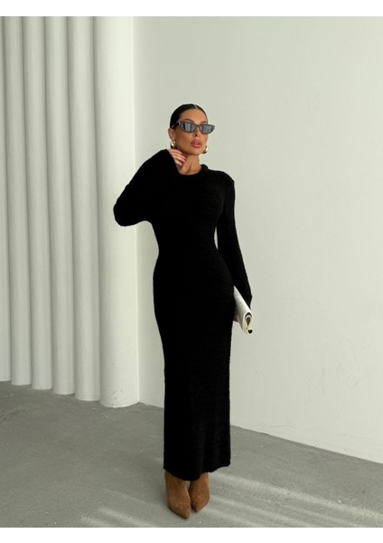 Doku Detaylı Triko Uzun Kadın Elbise