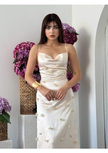 Dora Çiçek Detaylı Elbise indirimleri