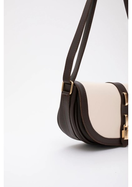 Kilit Detaylı Suni Deri Tek Bölmeli Çıtçıtlı Şık ve Ergonomik Kol ve Omuz Çantası Zarif indirimleri