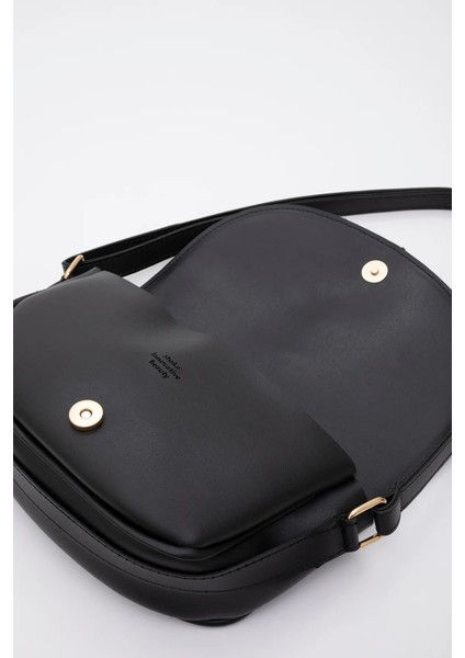 Kilit Detaylı Suni Deri Tek Bölmeli Çıtçıtlı Şık ve Ergonomik Kol ve Omuz Çantası Zarif