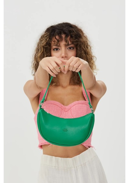 Tek Bölmeli Şık ve Ergonomik Suni Deri Mini El ve Omuz Çantası modelleri