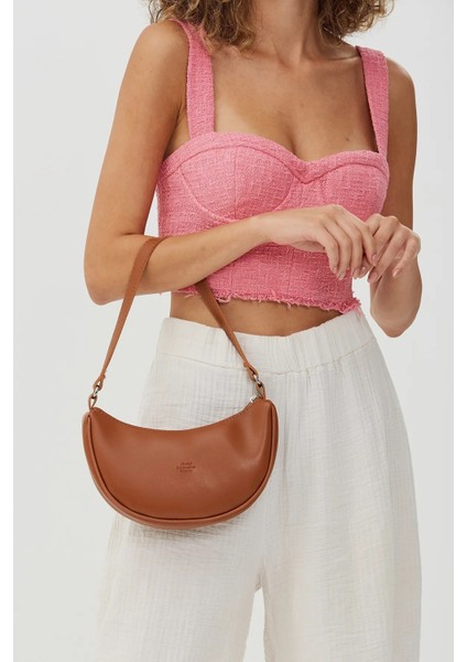 Tek Bölmeli Şık ve Ergonomik Suni Deri Mini El ve Omuz Çantası fırsatları