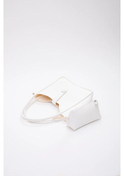 Deri Düğme Detaylı Çıtçıtlı Makyaj Çantalı Şık ve Ergonomik Kol ve Omuz Çantası indirimleri