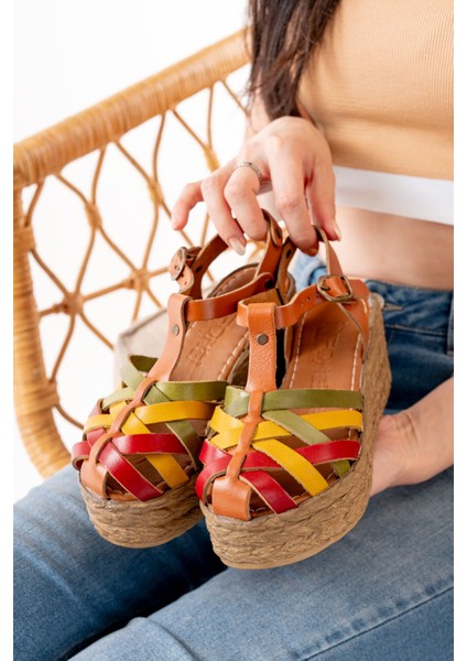 684-02 Multi Ortopedik Hakiki Deri Dolgu Kadın Sandalet fiyatları