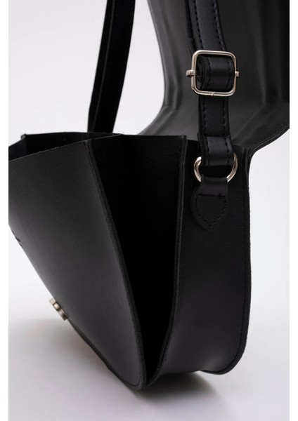 Suni Deri 2 Bölmeli Ayarlanabilir Şık ve Ergonomik Askılı Kol ve Omuz Çantası