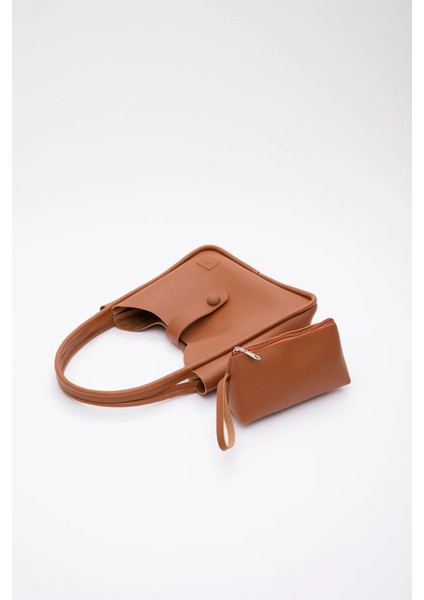 Deri Düğme Detaylı Çıtçıtlı Makyaj Çantalı Şık ve Ergonomik Kol ve Omuz Çantası indirimleri