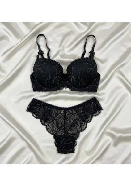 Simli Siyah Dantel Iç Giyim Takım