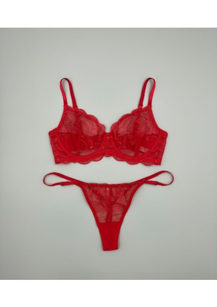 Kırmızı Brode Takım