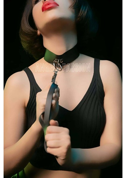 Seksi Deri Tasma - Ürün Rengi:kırmızı